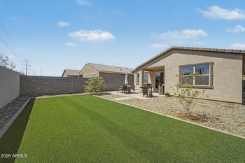 6773 Trumbull Rd, Phoenix, AZ 85043