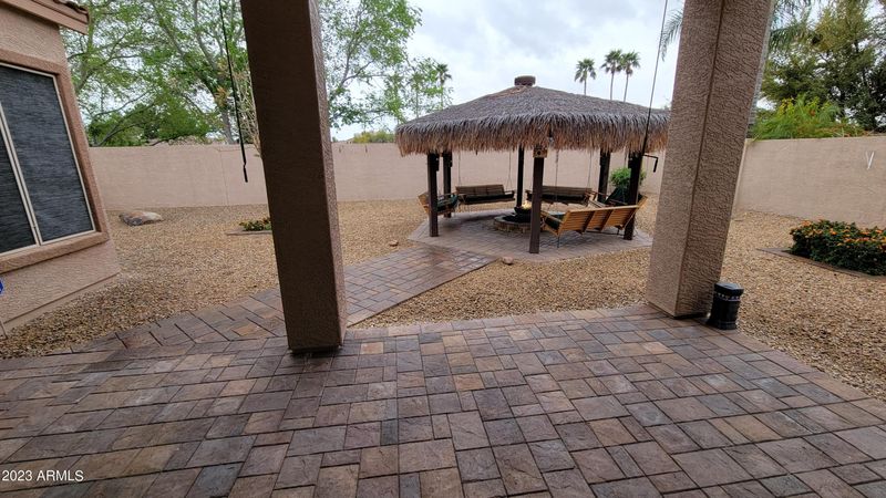 6777 W Amigo Dr, Glendale, AZ 85308