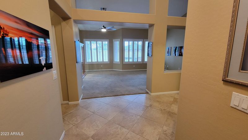 6777 W Amigo Dr, Glendale, AZ 85308