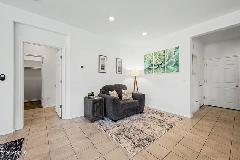 678 E Cobble Stone Dr, Queen Creek, AZ 85140