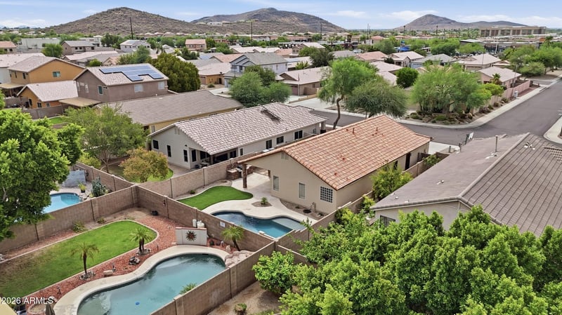 6780 W Buckskin Trl, Peoria, AZ 85383