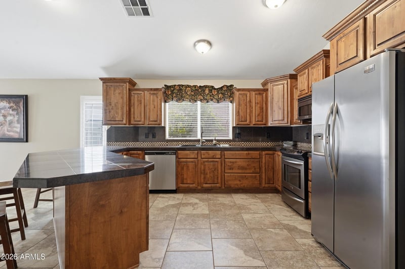6780 W Buckskin Trl, Peoria, AZ 85383