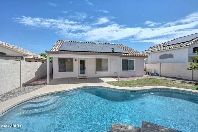 6781 W Louise Dr, Glendale, AZ 85310