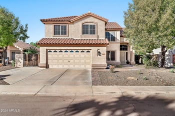 6782 Firebird Dr, Glendale, AZ 85308