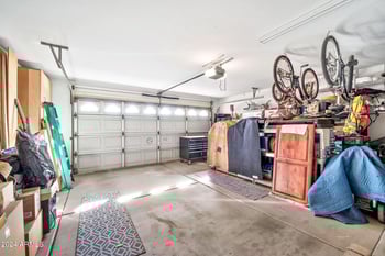 6782 Firebird Dr, Glendale, AZ 85308