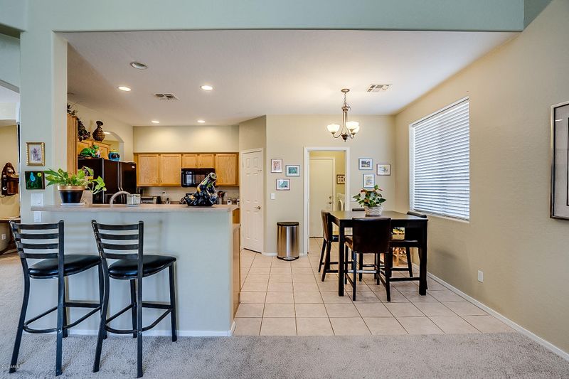 6785 W Tether Trl, Peoria, AZ 85383