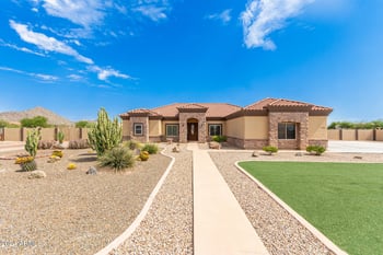 6786 Gelding Ln, Coolidge, AZ 85128