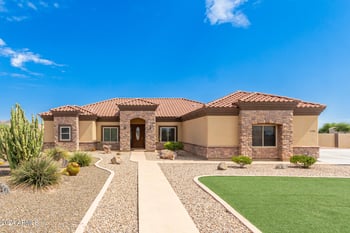 6786 Gelding Ln, Coolidge, AZ 85128