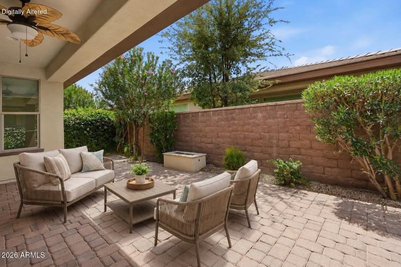 679 E Myrtle Ps, Queen Creek, AZ 85140