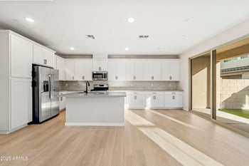 679 Furness Dr #101, Gilbert, AZ 85297
