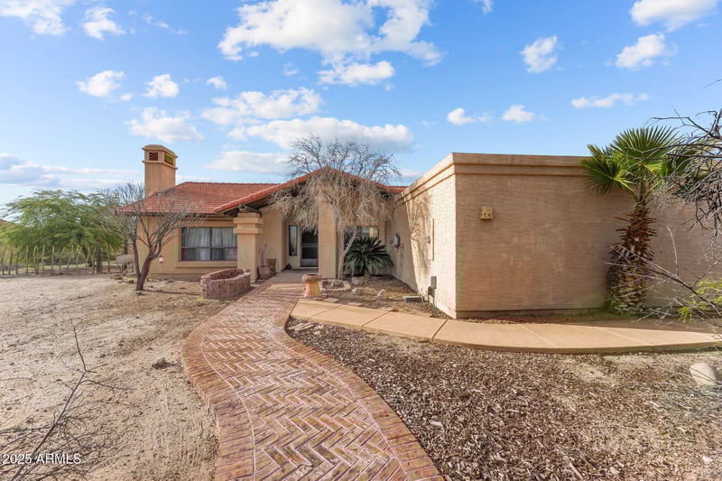 679 Madison St, Wickenburg, AZ 85390