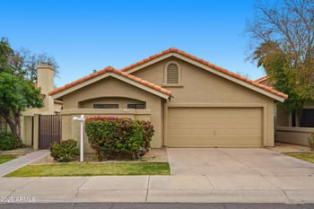 68 Calle De Arcos --, Tempe, AZ 85284