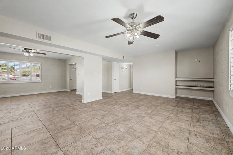 68 10th Ave, Mesa, AZ 85210