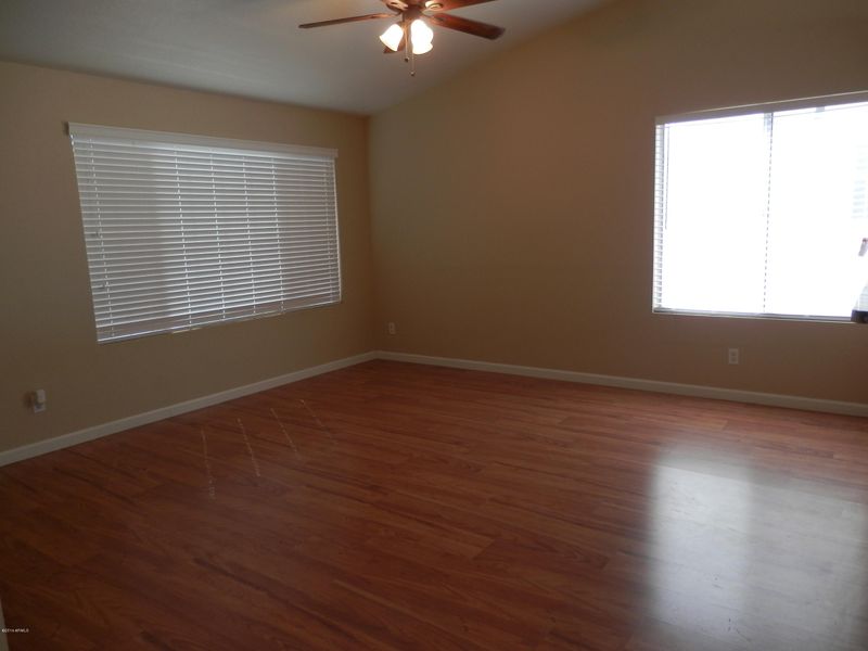 680 N Exeter St, Chandler, AZ 85225