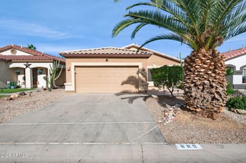 680 Solitude Trl, San Tan Valley, AZ 85143