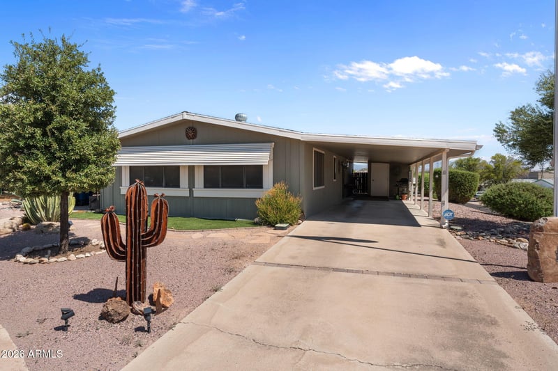 680 Smoketree St, Wickenburg, AZ 85390