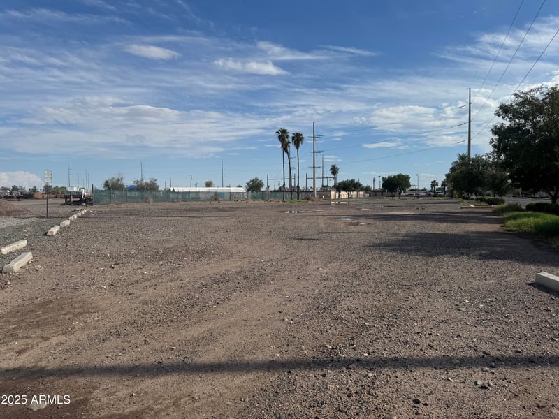 6801 59th Ave #42, Glendale, AZ 85301