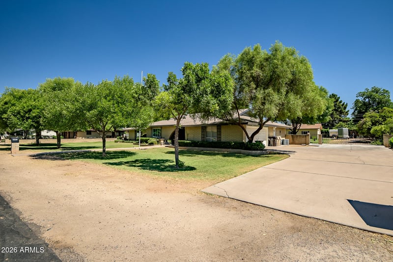 6801 W Surrey Ave, Peoria, AZ 85381