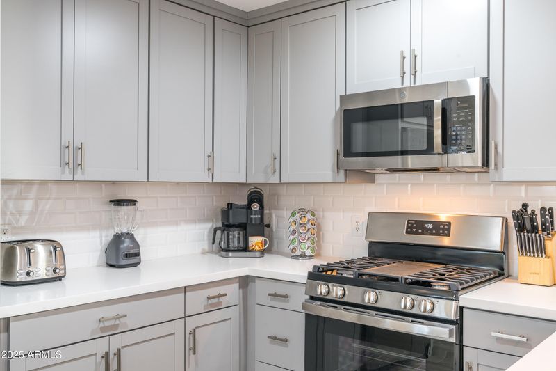 6802 E Continental Dr E, Scottsdale, AZ 85257