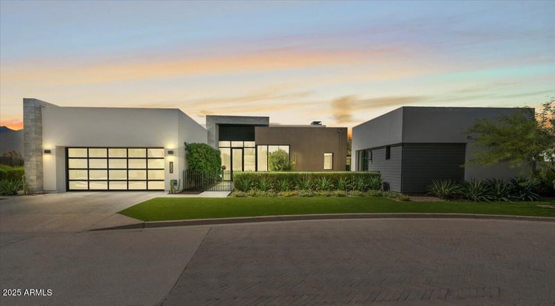 6802 Joshua Tree Ln, Paradise Valley, AZ 85253