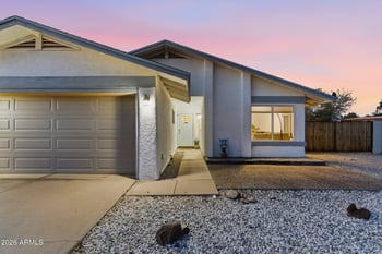 6802 Ocotilla Ln, Peoria, AZ 85345