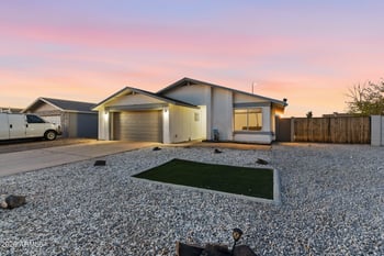 6802 Ocotilla Ln, Peoria, AZ 85345