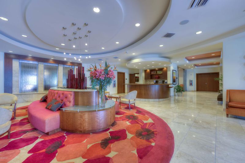 6803 E Main St #2205, Scottsdale, AZ 85251
