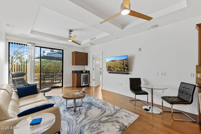 6803 Main St #1106, Scottsdale, AZ 85251