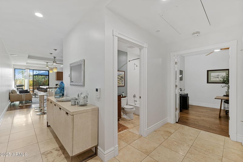 6803 Main St #1106, Scottsdale, AZ 85251