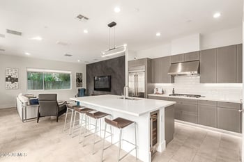 6804 Lyra Dr, Scottsdale, AZ 85257