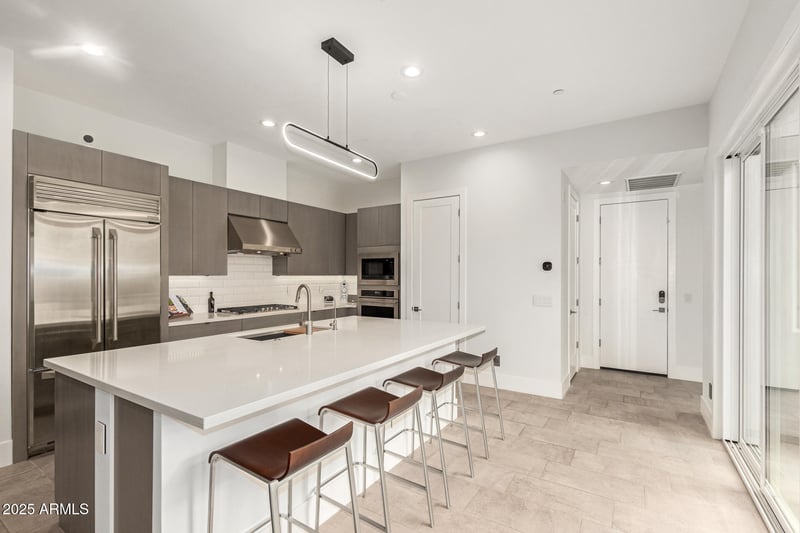 6804 Lyra Dr, Scottsdale, AZ 85257