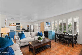 6805 2nd St #7, Scottsdale, AZ 85251
