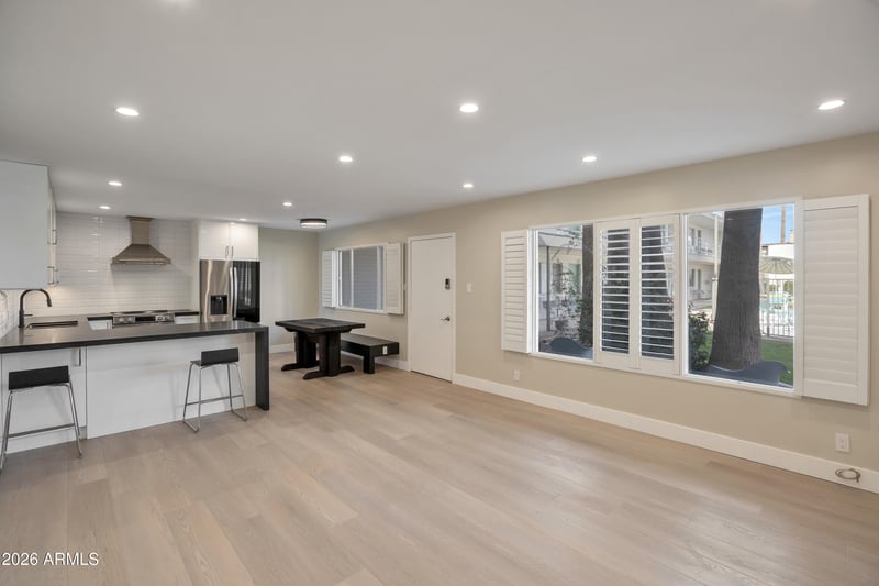 6805 2nd St #7, Scottsdale, AZ 85251