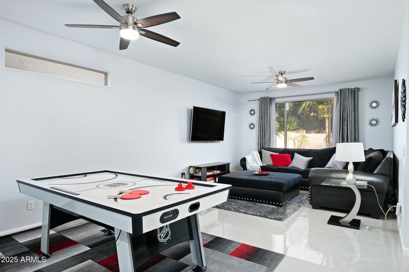 6805 Tether Trl, Peoria, AZ 85383