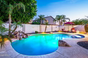 6805 Tether Trl, Peoria, AZ 85383