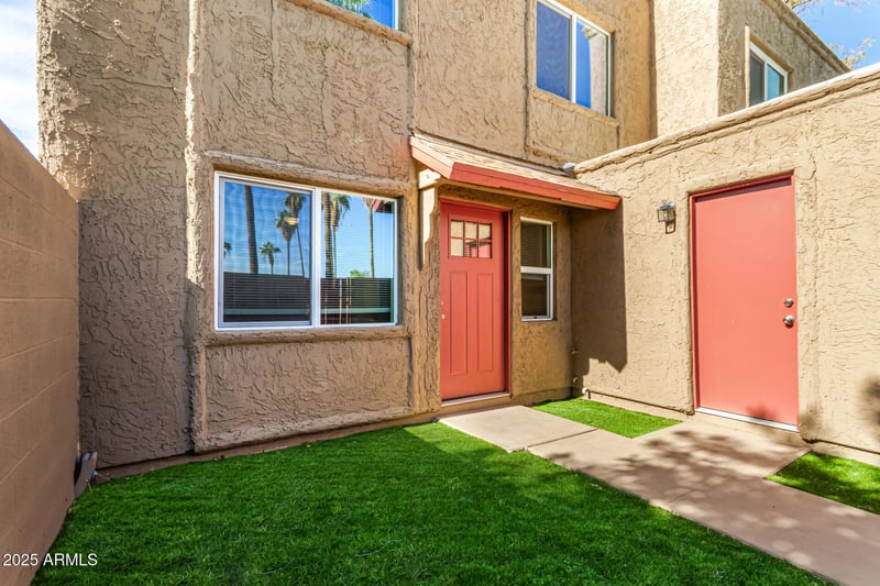 6806 Devonshire Ave, Phoenix, AZ 85033