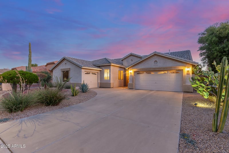 6807 El Cortez Pl, Peoria, AZ 85383