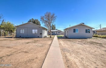 6807 N 61st Ave, Glendale, AZ 85301