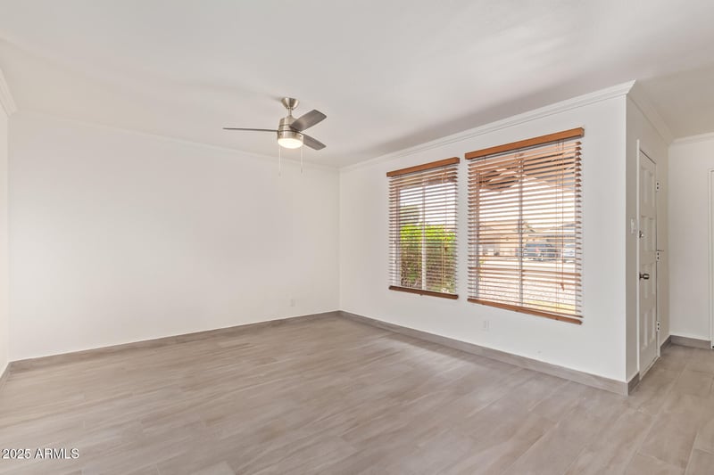 6808 Georgia Ave, Glendale, AZ 85303