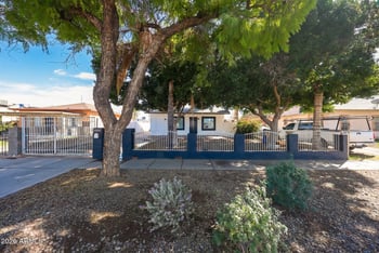 6809 59th Dr, Glendale, AZ 85301