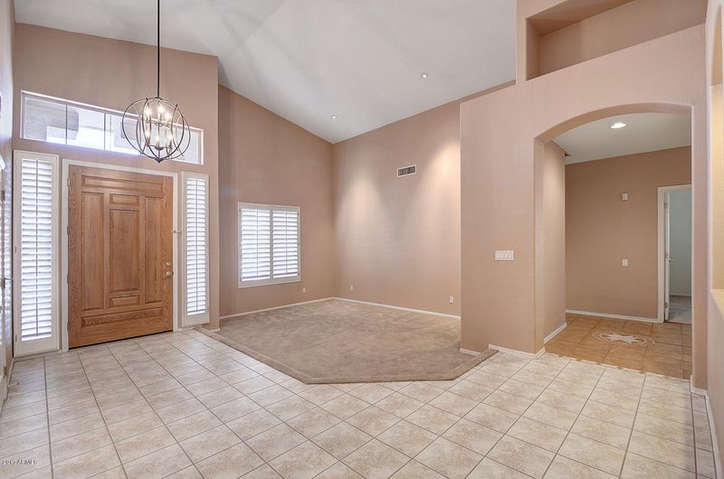 6809 E Gelding Dr, Scottsdale, AZ 85254