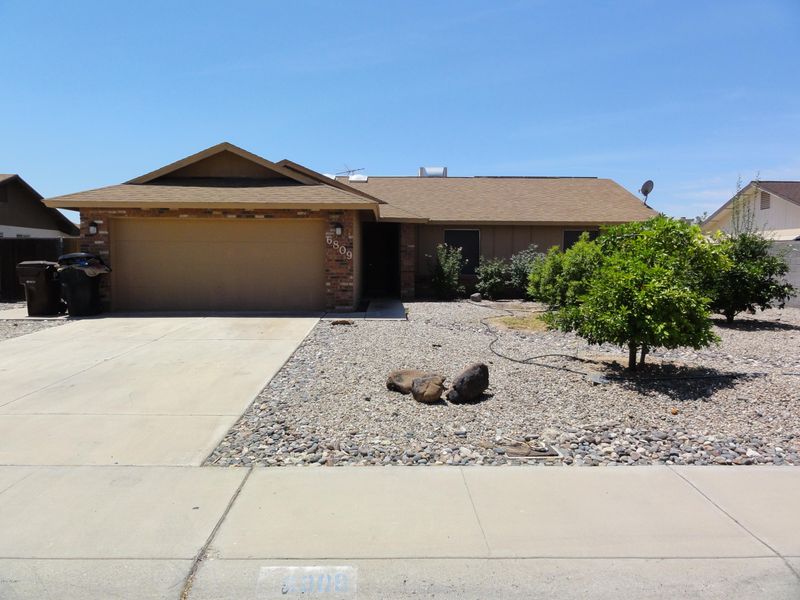 6809 W Cameron Dr, Peoria, AZ 85345
