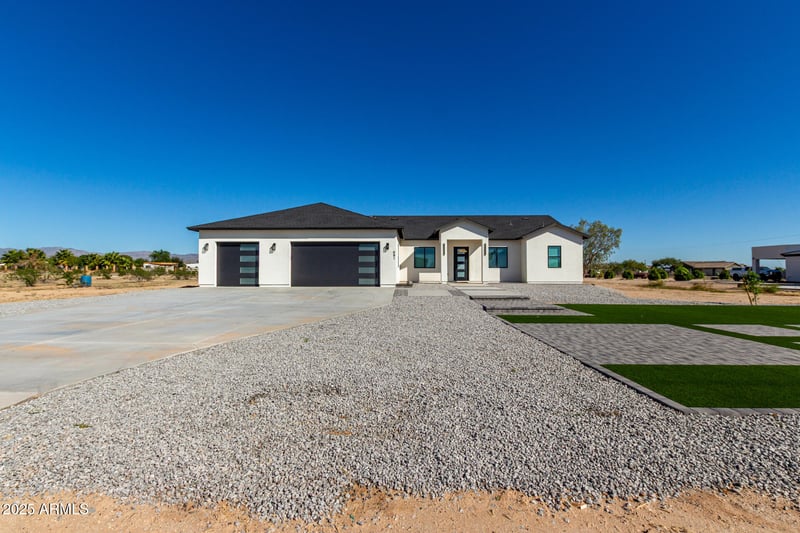 681 Bruner Rd, Buckeye, AZ 85396