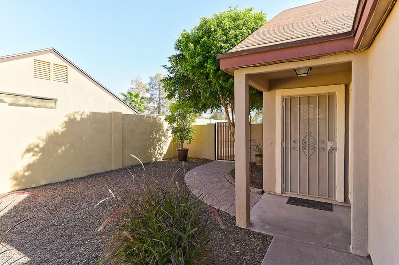 681 E Estrella Dr, Chandler, AZ 85225