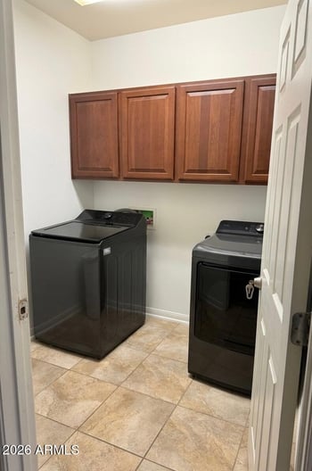 6810 Lynne Ln, Laveen, AZ 85339