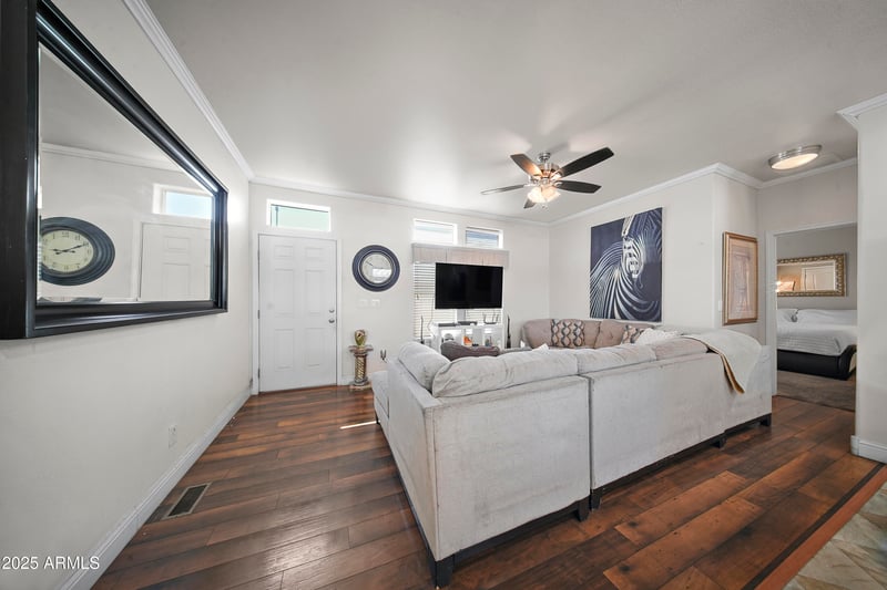 6810 Mckinley St, Phoenix, AZ 85043