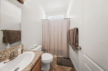 6810 Mckinley St, Phoenix, AZ 85043
