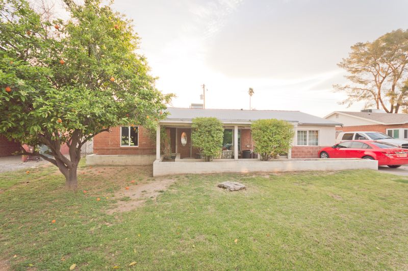 6810 N 11th Pl, Phoenix, AZ 85014