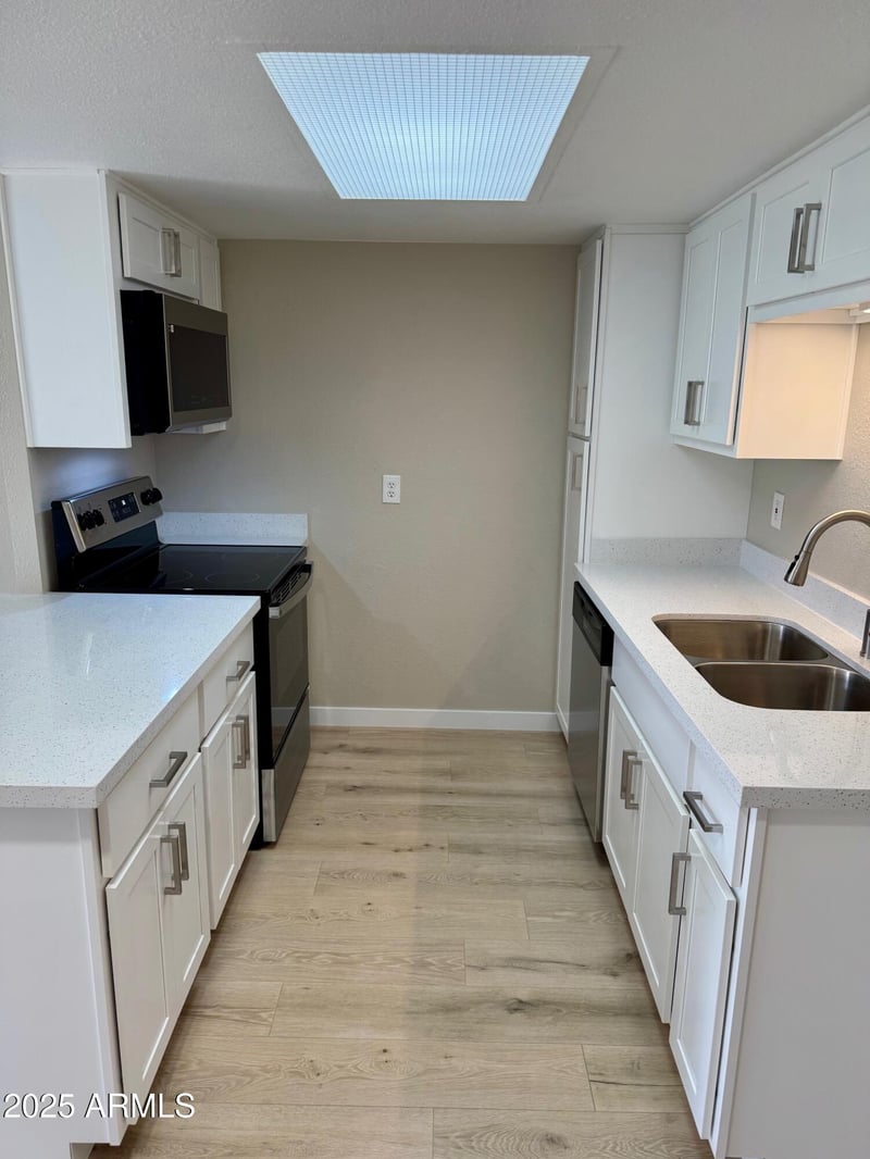 6810 N 35th Ave #H, Phoenix, AZ 85017
