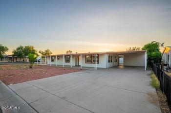 6810 W Sherri Jean Ln, Peoria, AZ 85382